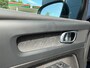 Volvo XC40 2.0 B3 Essential | Navigatie | Apple Carplay/Android Auto | Parkeerhulp | DAB | Stuur/Stoelverwarming | Lage kmstand!