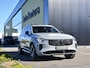 Volvo XC90 2.0 T8 Plug-in hybrid AWD Plus Dark | 7 Persoons | Stuurwiel verwarming | Trekhaak l Schuif- /kantel Pano l 360 cam l 21"
