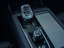 Volvo XC90 2.0 T8 Plug-in hybrid AWD Plus Dark | 7 Persoons | Stuurwiel verwarming | Trekhaak l Schuif- /kantel Pano l 360 cam l 21"