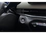 Fiat 600 600e La Prima 54 kWh | € 1.100,- demo-voordeel | Navigatie | Achteruitrijcamera | Elektrische achterklep | Keyless | Massagestoel | Stoelverwarming | 18" Lichtmetalen velgen
