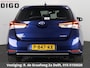 Toyota Auris 1.8 Hybrid Executive | Navigatie | Sportstoelen | Camera | Lichtmetalen velgen |