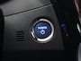 Toyota Auris 1.8 Hybrid Executive | Navigatie | Sportstoelen | Camera | Lichtmetalen velgen |