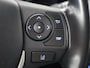 Toyota Auris 1.8 Hybrid Executive | Navigatie | Sportstoelen | Camera | Lichtmetalen velgen |