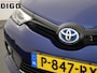 Toyota Auris 1.8 Hybrid Executive | Navigatie | Sportstoelen | Camera | Lichtmetalen velgen |