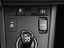 Toyota Auris 1.8 Hybrid Executive | Navigatie | Sportstoelen | Camera | Lichtmetalen velgen |
