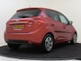 Kia Venga 1.4 CVVT Summer Edition met o.a. Panoramadak!