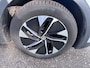 Volkswagen ID.4 Pro Business 77 kWh SoH ... | IQ-Light | All Season Banden | Achterklep Elektrisch | Trekhaak (Elektronisch) | Stoel en Stuurverwarming |