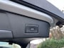 Volkswagen ID.4 Pro Business 77 kWh SoH ... | IQ-Light | All Season Banden | Achterklep Elektrisch | Trekhaak (Elektronisch) | Stoel en Stuurverwarming |