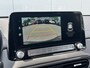 Hyundai Kona Electric EV Comfort 39 kWh / SOH 99,8% / 3 fase Laden/ 8 jaar Batterijgarantie/ Fabrieksgarantie tot 04-2027 / Dealer onderhouden / Batterijgarantie tot 04-2030 / WLTP 305 km stad 435 km / CSS snelladen / Warmtepomp / Stuur- & Stoelverwarming / Achteruitrijcamera / Apple Carplay Android Auto /