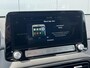 Hyundai Kona Electric EV Comfort 39 kWh / SOH 99,8% / 3 fase Laden/ 8 jaar Batterijgarantie/ Fabrieksgarantie tot 04-2027 / Dealer onderhouden / Batterijgarantie tot 04-2030 / WLTP 305 km stad 435 km / CSS snelladen / Warmtepomp / Stuur- & Stoelverwarming / Achteruitrijcamera / Apple Carplay Android Auto /