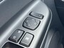 Hyundai Kona Electric EV Comfort 39 kWh / SOH 99,8% / 3 fase Laden/ 8 jaar Batterijgarantie/ Fabrieksgarantie tot 04-2027 / Dealer onderhouden / Batterijgarantie tot 04-2030 / WLTP 305 km stad 435 km / CSS snelladen / Warmtepomp / Stuur- & Stoelverwarming / Achteruitrijcamera / Apple Carplay Android Auto /