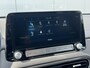 Hyundai Kona Electric EV Comfort 39 kWh / SOH 99,8% / 3 fase Laden/ 8 jaar Batterijgarantie/ Fabrieksgarantie tot 04-2027 / Dealer onderhouden / Batterijgarantie tot 04-2030 / WLTP 305 km stad 435 km / CSS snelladen / Warmtepomp / Stuur- & Stoelverwarming / Achteruitrijcamera / Apple Carplay Android Auto /