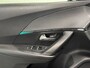 Peugeot e-2008 EV Allure 50kWh 3-Fase SOH 92% | Navi