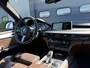 BMW X5 M50d 7p. | Panoramadak | 360* Camera | Head-Up Display | Elektrische Trekhaak | Elektrische Achterklep |