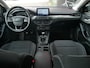 Ford Focus 1.5 EcoBoost Titanium Business NL Auto| Trekhaak| Dealer onderhouden