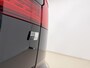 Volvo V60 T8 455pk AWD Ultra Dark Performance Edition / 20 Inch / Heico verlaagd / Stylingkit / Schuif-dak / H&K Audio / Getint glas.