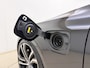 Volvo V60 T8 455pk AWD Ultra Dark Performance Edition / 20 Inch / Heico verlaagd / Stylingkit / Schuif-dak / H&K Audio / Getint glas.