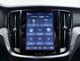 Volvo V60 T8 455pk AWD Ultra Dark Performance Edition / 20 Inch / Heico verlaagd / Stylingkit / Schuif-dak / H&K Audio / Getint glas.