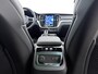 Volvo V60 T8 455pk AWD Ultra Dark Performance Edition / 20 Inch / Heico verlaagd / Stylingkit / Schuif-dak / H&K Audio / Getint glas.