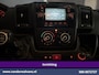 Peugeot Boxer 2.0 BlueHDI 131pk L2H2 Inrichting Euro6 Airco | Imperiaal | Camera | 2500kg Trekhaak | Cruisecontrol Parkeersensoren, Bijrijdersbank