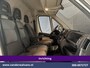 Peugeot Boxer 2.0 BlueHDI 131pk L2H2 Inrichting Euro6 Airco | Imperiaal | Camera | 2500kg Trekhaak | Cruisecontrol Parkeersensoren, Bijrijdersbank