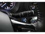 Toyota Yaris 1.5 Hybrid Bi-Tone Edition | Trekhaak | Climate control | Cruise control |