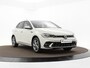 Volkswagen Polo 1.0 TSI 95pk DSG R-Line · Camera · Stoelverwarming · Apple/Android Car Play · Info Active Display ·