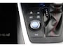 Toyota RAV4 2.5 Plug-in Hybrid AWD Bi-Tone Plus | Trekhaak | Lederenbekleding met Verwarming en Verkoeling | JBL Head Up Display | Elektrisch verstelbare bestuurdersstoel met geheugen |