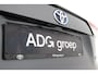 Toyota RAV4 2.5 Plug-in Hybrid AWD Bi-Tone Plus | Trekhaak | Lederenbekleding met Verwarming en Verkoeling | JBL Head Up Display | Elektrisch verstelbare bestuurdersstoel met geheugen |