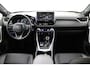 Toyota RAV4 2.5 Plug-in Hybrid AWD Bi-Tone Plus | Trekhaak | Lederenbekleding met Verwarming en Verkoeling | JBL Head Up Display | Elektrisch verstelbare bestuurdersstoel met geheugen |