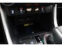 Toyota RAV4 2.5 Plug-in Hybrid AWD Bi-Tone Plus | Trekhaak | Lederenbekleding met Verwarming en Verkoeling | JBL Head Up Display | Elektrisch verstelbare bestuurdersstoel met geheugen |