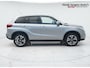 Suzuki Vitara 1.4 Boosterjet Style Rhino Edition Smart Hybrid + Panoramadak Rijklaar + Fabrieksgarantie Henk Jongen Auto's in Helmond, al 50 jaar service zoals 't hoort!