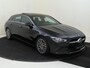 Mercedes-Benz CLA Shooting Brake 180 Luxury Line / Panaroma-dak / Achteruitrijcamera / Sfeerverlichting / Stoelverwarming /