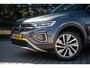 Volkswagen T-Roc 1.5 TSI Style , Achteruitrijcamera, Stoelverwarming, Adaptive cruise control, Apple CarPlay