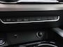 Audi A4 Avant 40 TFSI S edition Competition | Panoramadak | 2X S-LINE | Virtual Cockpit | Achteruitrijcamera | Apple Carplay / Android Auto | Stoelverwarming | Climate Control | Cruise Control | Lichtmetalen Velgen |