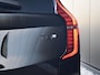 Volvo XC90 2.0 T8 Plug-in hybrid AWD Plus Dark | 7 Persoons | Stuurwiel verwarming | Trekhaak l Schuif- /kantel Pano l 360 cam l 22"
