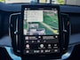 Volvo XC90 2.0 T8 Plug-in hybrid AWD Plus Dark | 7 Persoons | Stuurwiel verwarming | Trekhaak l Schuif- /kantel Pano l 360 cam l 22"