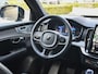 Volvo XC90 2.0 T8 Plug-in hybrid AWD Plus Dark | 7 Persoons | Stuurwiel verwarming | Trekhaak l Schuif- /kantel Pano l 360 cam l 22"