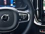 Volvo XC90 2.0 T8 Plug-in hybrid AWD Plus Dark | 7 Persoons | Stuurwiel verwarming | Trekhaak l Schuif- /kantel Pano l 360 cam l 22"