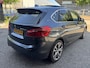 BMW 2-Serie Active Tourer 225xe iPerformance Executive // NAVI // CAMERA // HEAD UP DISPLAY // PANO SCHUIF-KANTEL DAK // CLIMA // CRUISE // STOELVERWARMING //