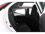 Toyota Aygo 1.0 VVT-i x-joy > Schuifdak/Camera/Navigatie via (Apple CarPlay / Android Auto)