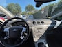 Ford S-Max 2.0-16V | Autom. Airco | Cruise Control | 7 Persoons | LMV | Elekt. Ramen | Trekhaak | APK tot 21-12-2026!