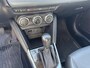 Mazda 2 1.5 Skyactiv-G Signature-Line , Automaat, Leder, Navi, Apple, Clima, PDC, Cruise, LKA, LMV 16 Inch, Sturr/Stoelverwarming