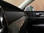Volvo XC60 T6 AWD Recharge Plus Bright | Trekhaak | Adaptieve Cruise Control Stoelverwarming voor+achter | Stuurwielverwarming | Schuifdak | Parkeercamera | Pilot Assist | Elektrische voorstoelen geheugen | Lederen bekleding | Zitting verlenging voorstoelen | 19 Inch | Google Infotainment | Keyless Drive | Parkeersensoren voor+achter | Privacy Glass | Elektrisch bedienbare achterklep | DAB Radio | Apple Carplay/Android Auto | Draadloos telefoon opladen | Volvo On Call met mobiele App functie | Vapour Grey Metallic |
