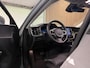 Volvo XC60 T6 AWD Recharge Plus Bright | Trekhaak | Adaptieve Cruise Control Stoelverwarming voor+achter | Stuurwielverwarming | Schuifdak | Parkeercamera | Pilot Assist | Elektrische voorstoelen geheugen | Lederen bekleding | Zitting verlenging voorstoelen | 19 Inch | Google Infotainment | Keyless Drive | Parkeersensoren voor+achter | Privacy Glass | Elektrisch bedienbare achterklep | DAB Radio | Apple Carplay/Android Auto | Draadloos telefoon opladen | Volvo On Call met mobiele App functie | Vapour Grey Metallic |