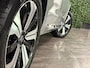 Volvo XC60 T6 AWD Recharge Plus Bright | Trekhaak | Adaptieve Cruise Control Stoelverwarming voor+achter | Stuurwielverwarming | Schuifdak | Parkeercamera | Pilot Assist | Elektrische voorstoelen geheugen | Lederen bekleding | Zitting verlenging voorstoelen | 19 Inch | Google Infotainment | Keyless Drive | Parkeersensoren voor+achter | Privacy Glass | Elektrisch bedienbare achterklep | DAB Radio | Apple Carplay/Android Auto | Draadloos telefoon opladen | Volvo On Call met mobiele App functie | Vapour Grey Metallic |