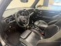 MINI Cooper 3-Deurs 1.5 Chili Serious Business | Panodak | Sportstoelen | LM velgen