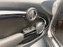 MINI Cooper 3-Deurs 1.5 Chili Serious Business | Panodak | Sportstoelen | LM velgen
