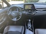 Toyota C-HR / C-HR+ 1.8 Hybrid Bi-Tone | Trekhaak | All Season | Navi