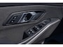 BMW 3-Serie 318I Business edition nlauto pano | pdc | cruise control | klimaat control | Carplay | dab